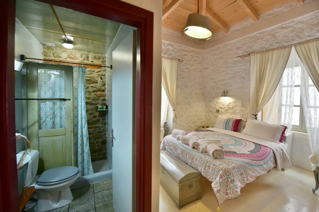 Mastoris Mansion Hotel Hydra  Buitenkant foto